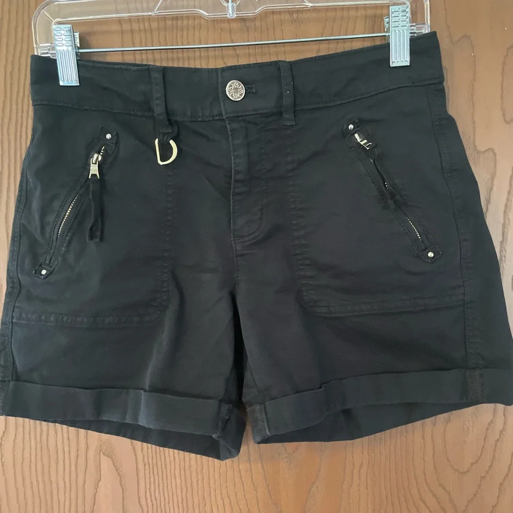 WHBM Pret a play shorts, black size 2 - Picture 1 of 4